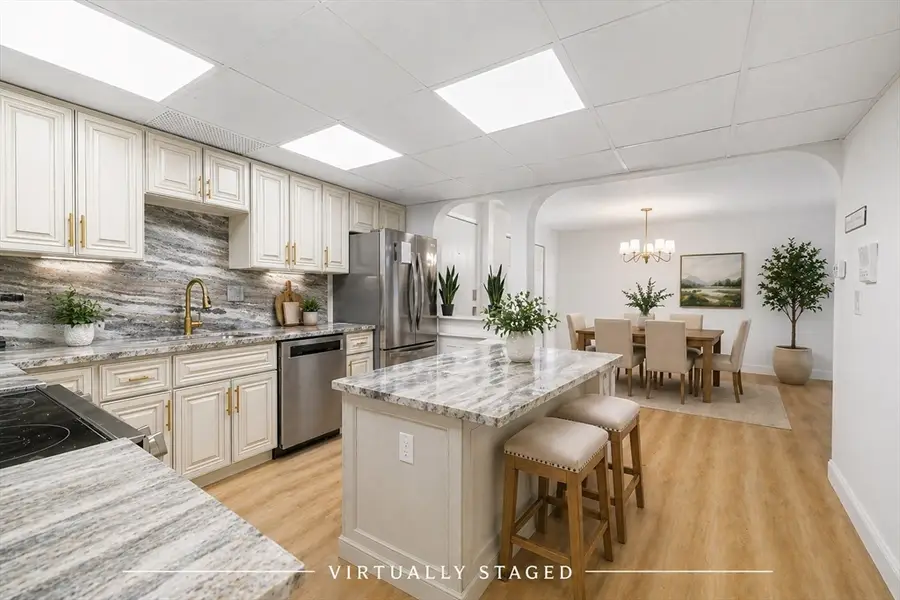 3 Shadowbrook Ln #3, Milford, MA 01757 - #3