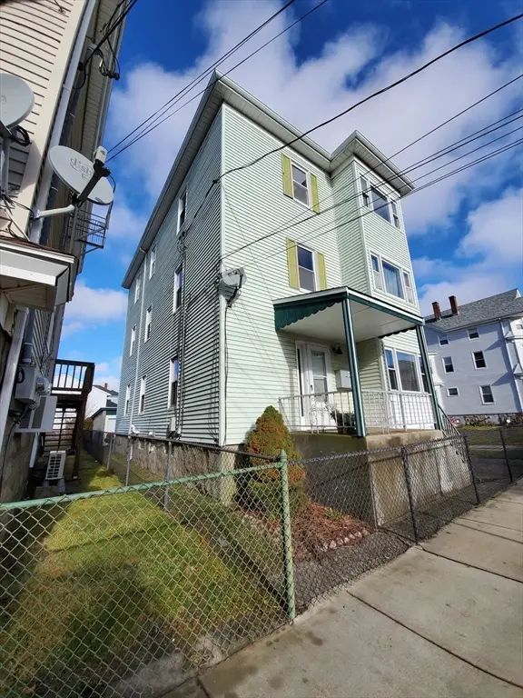 1124 Bedford St, Fall River, MA 02723 - #2