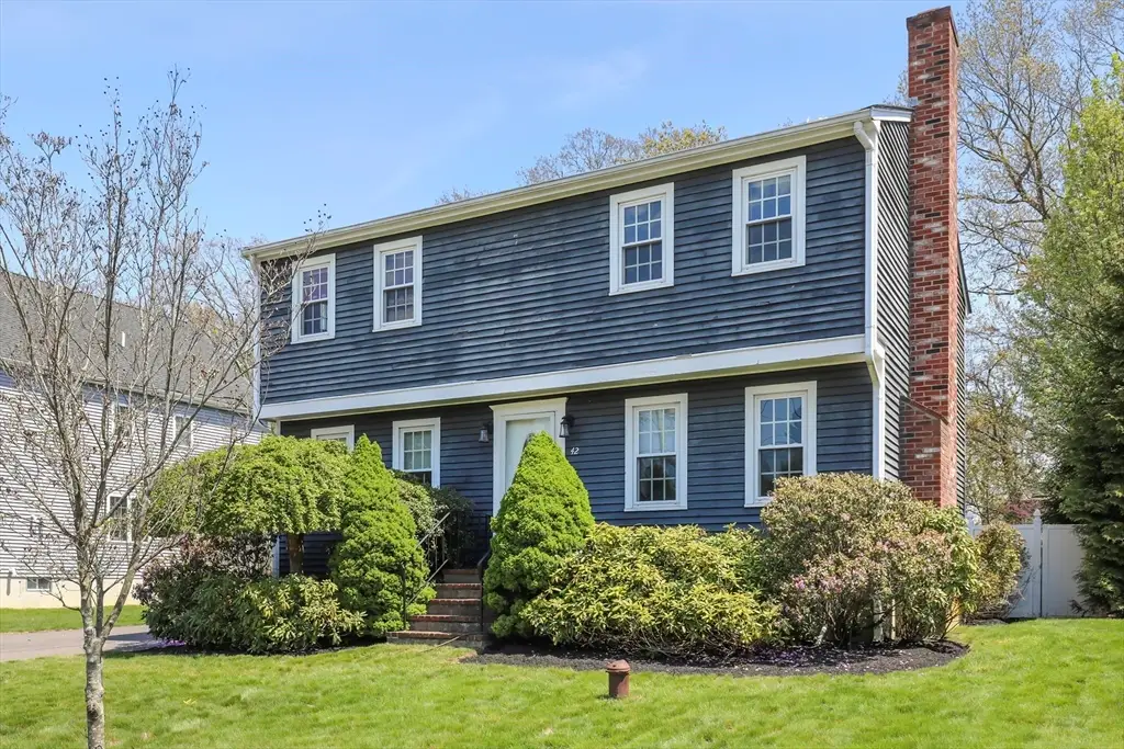 42 Sewell St, Brockton, MA 02301 - #1