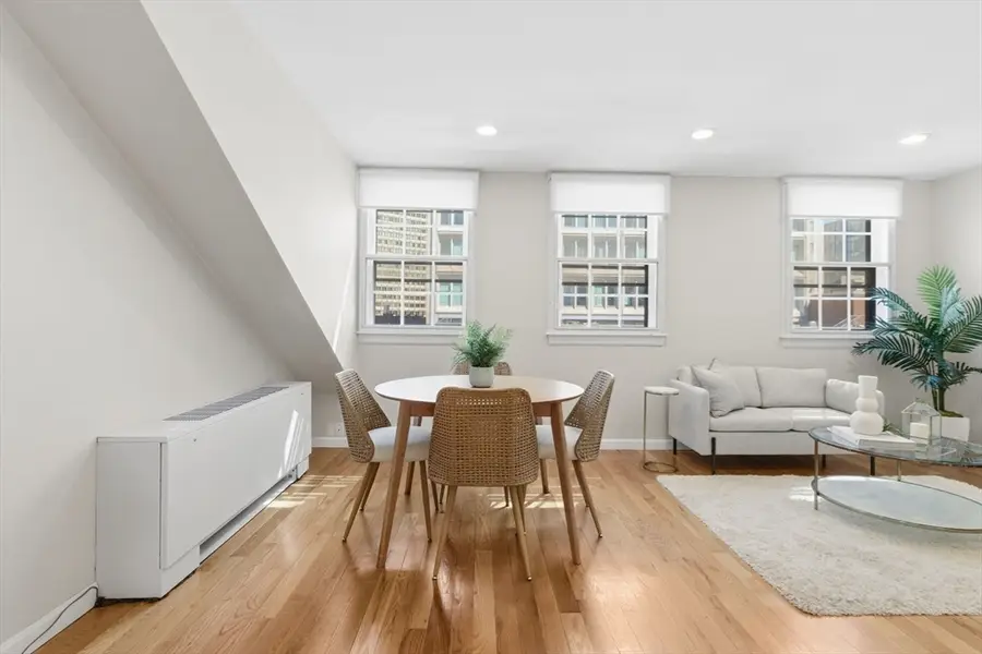21 Bowdoin Street #5C, Boston, MA 02114 - #3