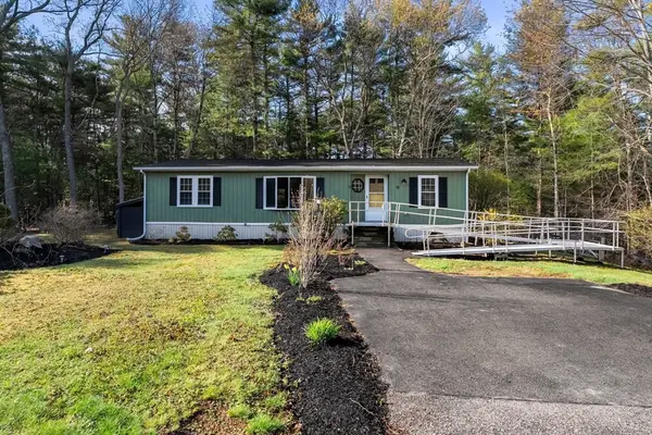 19 Lodgepole Lane, Kingston, MA 02364