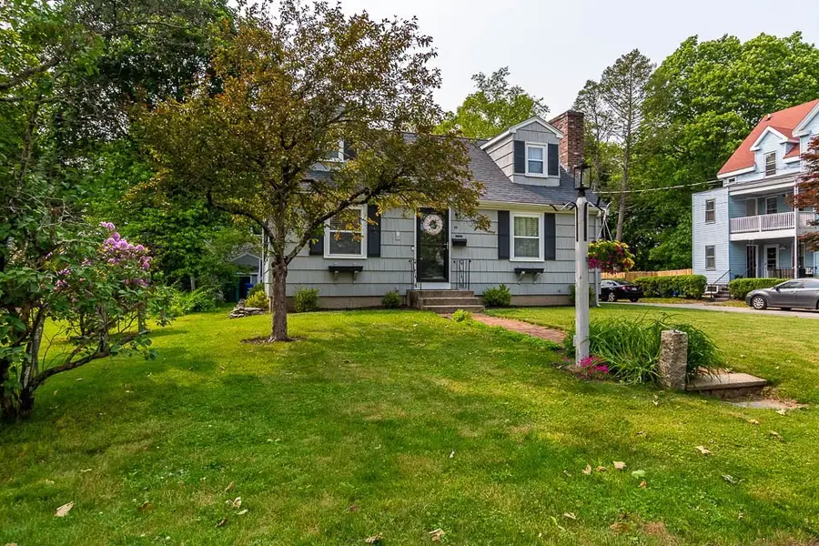 40 Benefit St, Attleboro, MA 02703 - #2