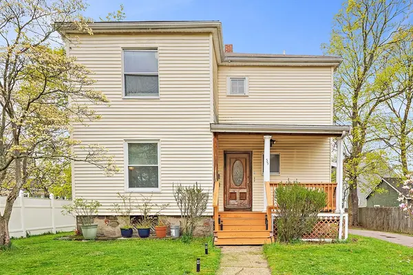 55 Cushing Ave, Brockton, MA 02301