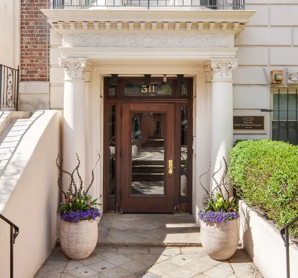 311 Commonwealth Avenue #61, Boston, MA 02115