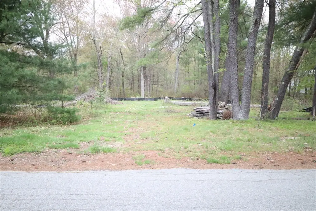 56 Quaboag St, Brookfield, MA 01506 - #1