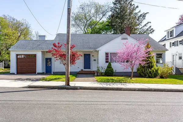277 Valentine St, Fall River, MA 02720
