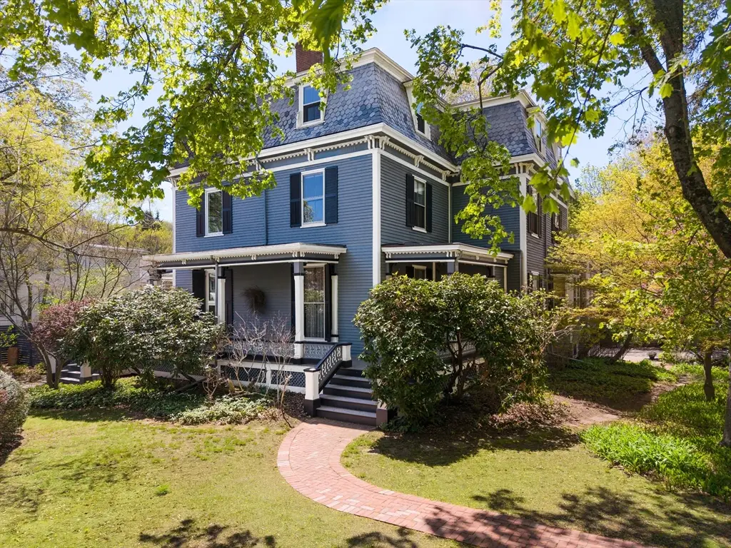 135 Langley Rd #135, Newton, MA 02459 - #1