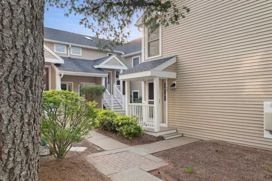 73 Bradford Commons Ln. #73, Braintree, MA 02184 - #2