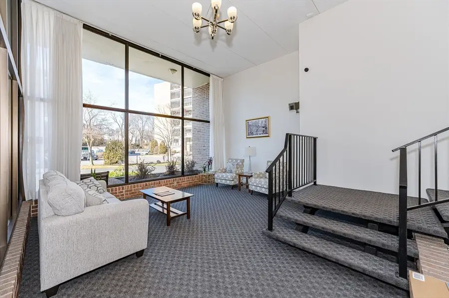 49 Melrose St #4B, Melrose, MA 02176 - #3