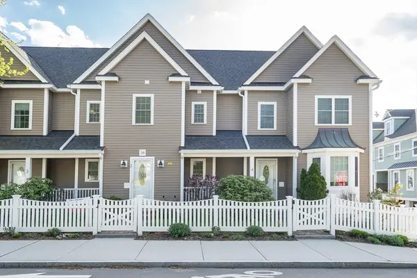 34 N Main St #3, Natick, MA 01760