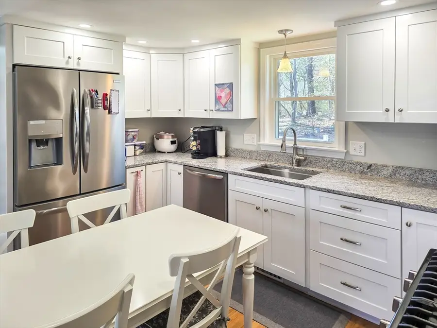 29 Anderson, Stoughton, MA 02072 - #2
