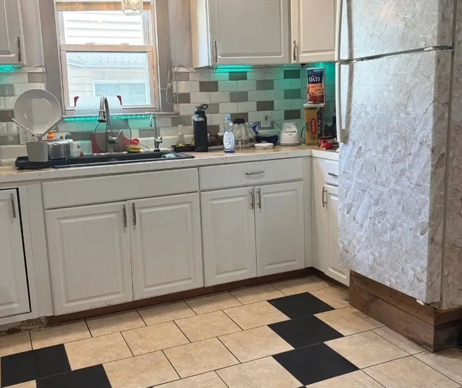40 Hamilton Ave., Lynn, MA 01902 - #3