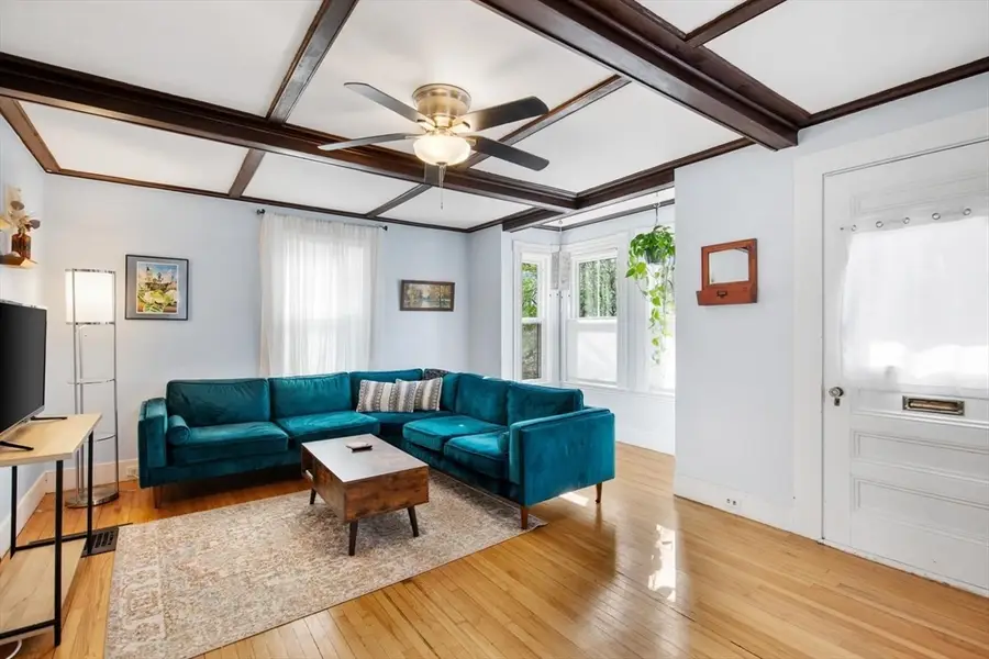 8 1/2 Myrtle Square, Gloucester, MA 01930 - #2
