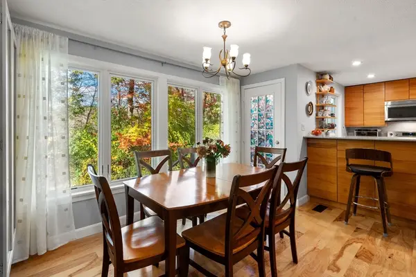 305D Winchester St, Newton, MA 02461