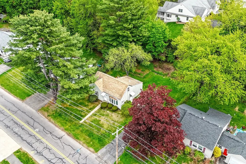 14 Hillside Avenue, South Hadley, MA 01075 - #1