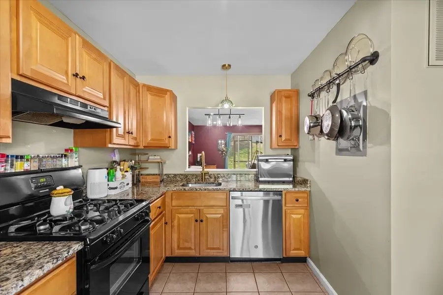 502 Park Place #502, Raynham, MA 02767 - #2