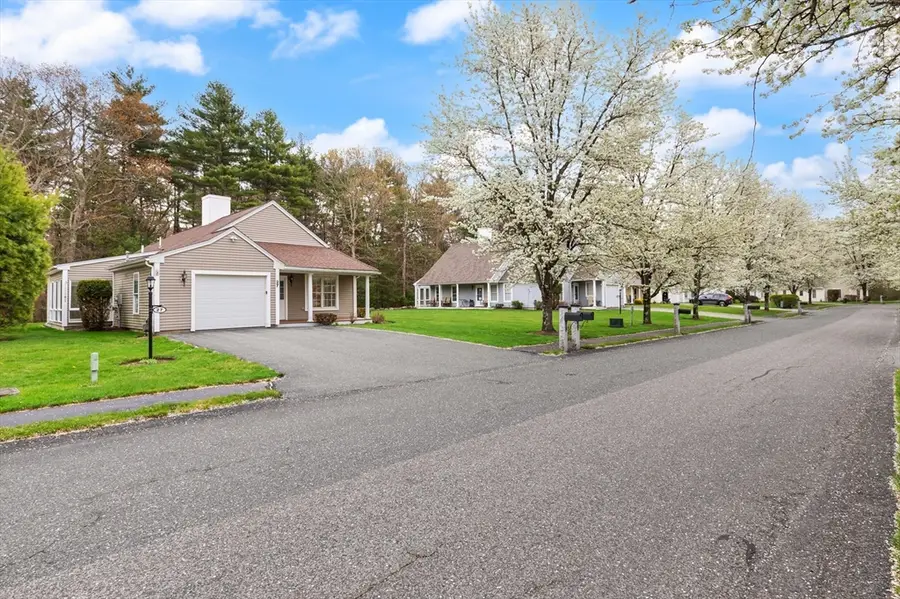 27 Kathleen Grant Rd, Easton, MA 02334 - #3