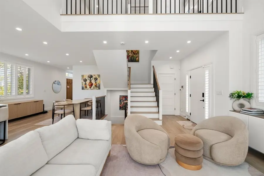 9 Johnson Pl #9, Newton, MA 02466 - #2