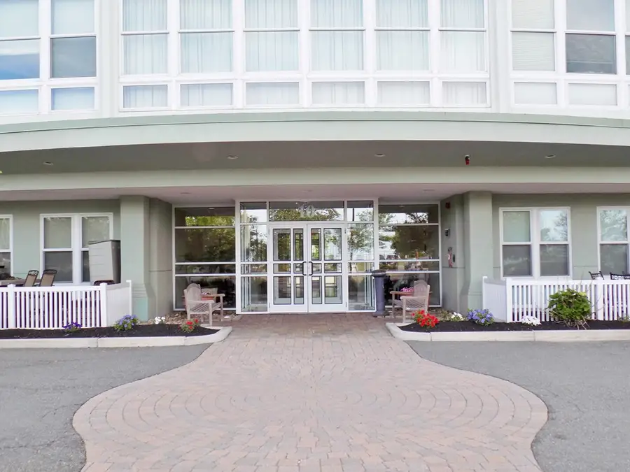 10 Ocean Ave #211, Revere, MA 02151 - #2