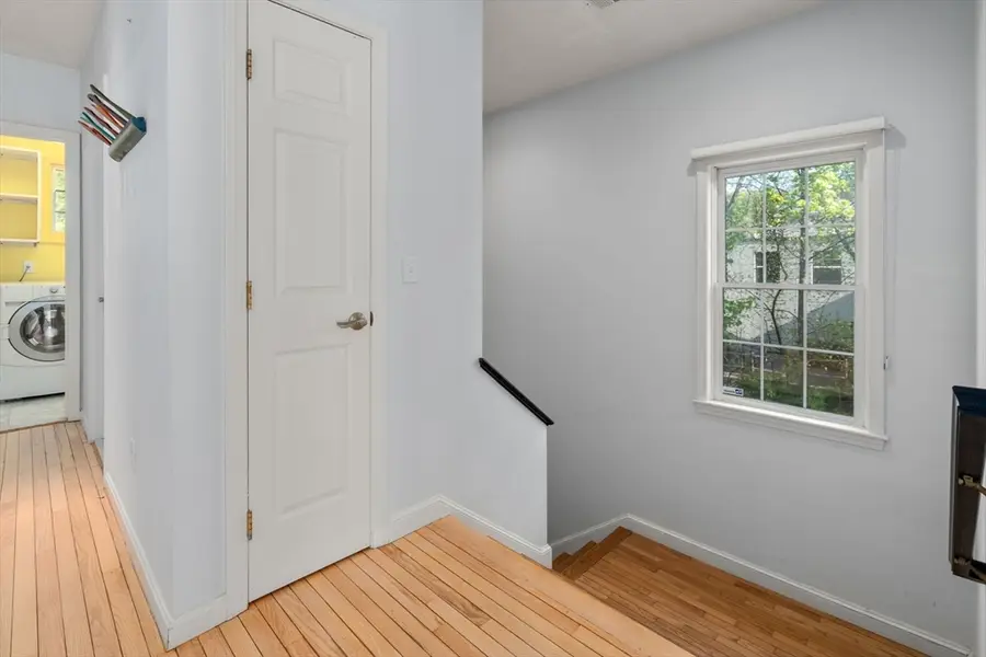 19 Dunstan St #19, Newton, MA 02465 - #3