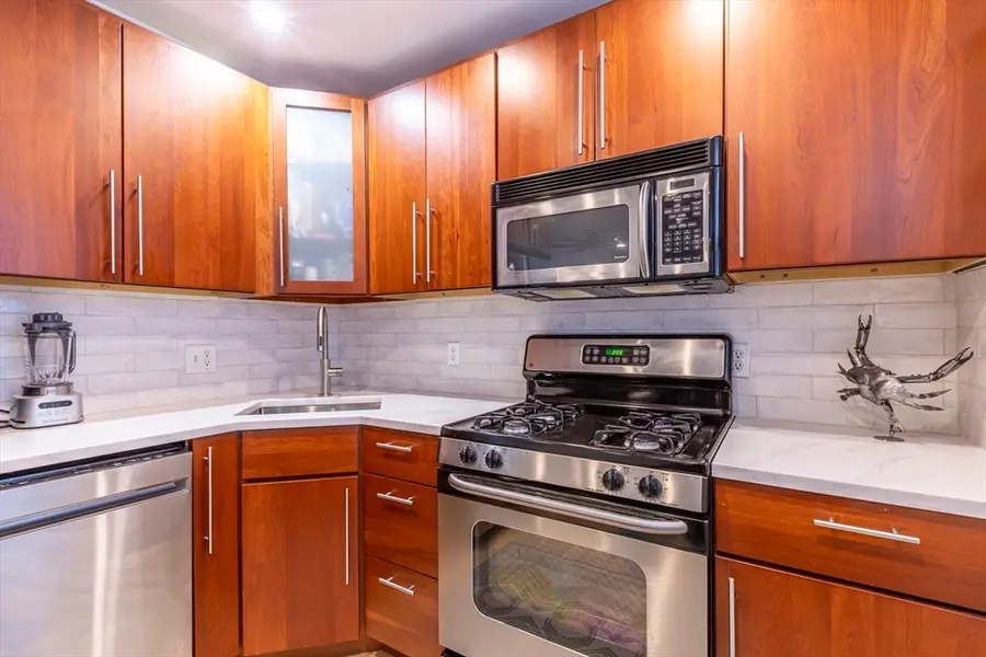 7 Stillman Pl #2, Boston, MA 02113 - #2