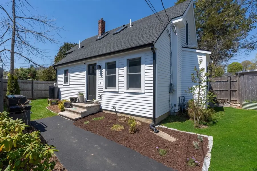 39 Topsfield Rd, Ipswich, MA 01938 - #2