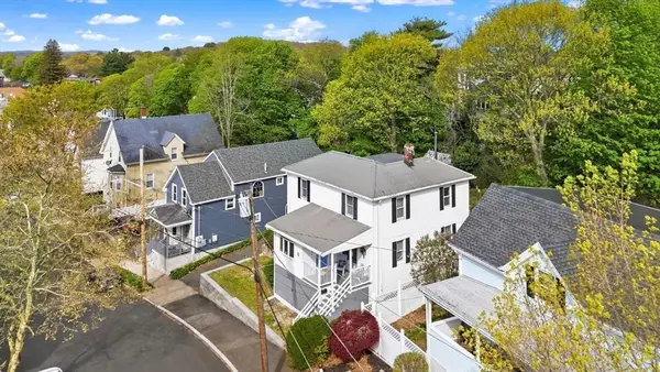 29 Woodlawn St, Lynn, MA 01904