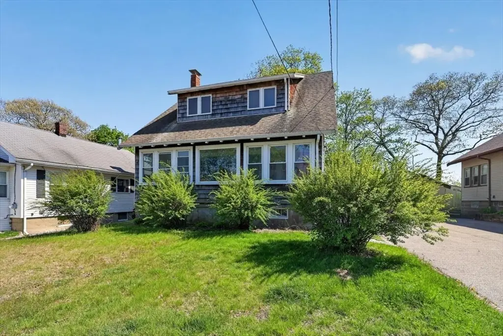 19 Lochmere Ave, Weymouth, MA 02191 - #1