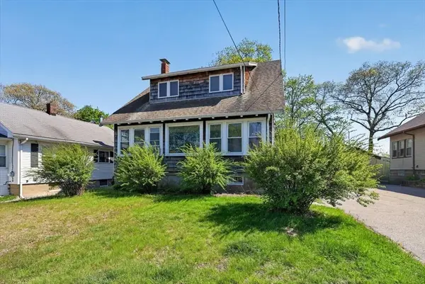 19 Lochmere Ave, Weymouth, MA 02191