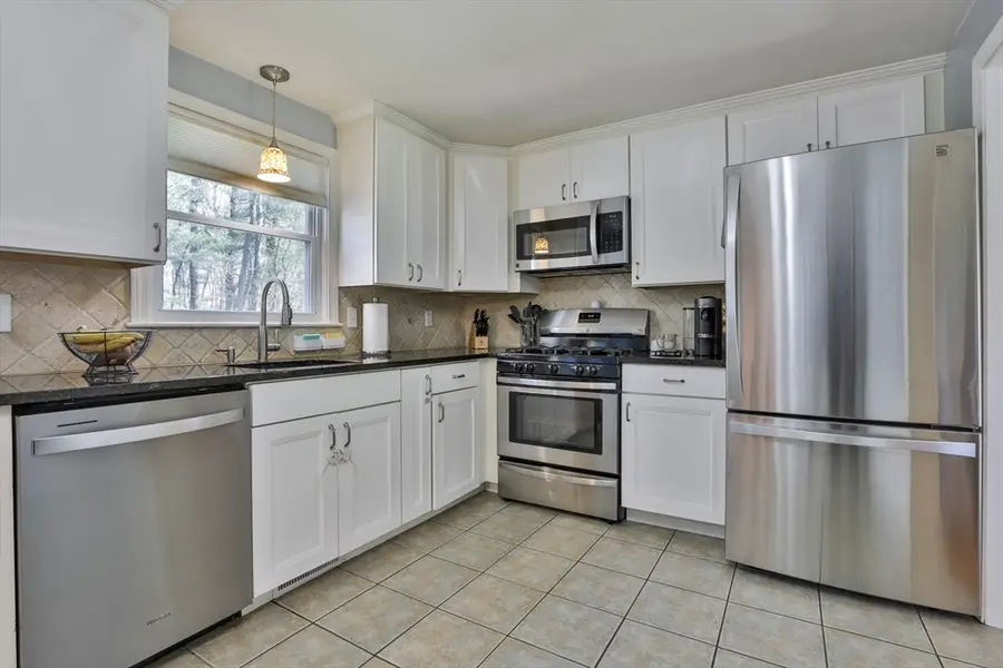 26 Clover Hill Drive, Chelmsford, MA 01824 - #3