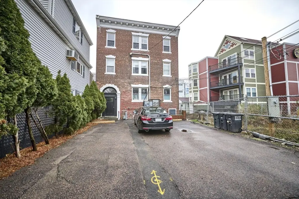 6 Bedford St Units 1f,2f,3r,&3f, Somerville, MA 02143 - #1