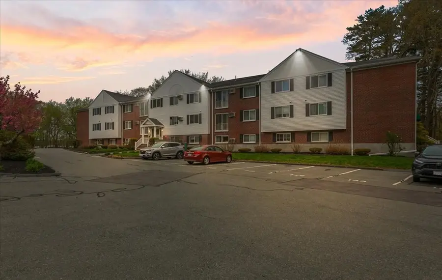 25 Clark's Road #101, Amesbury, MA 01913 - #3