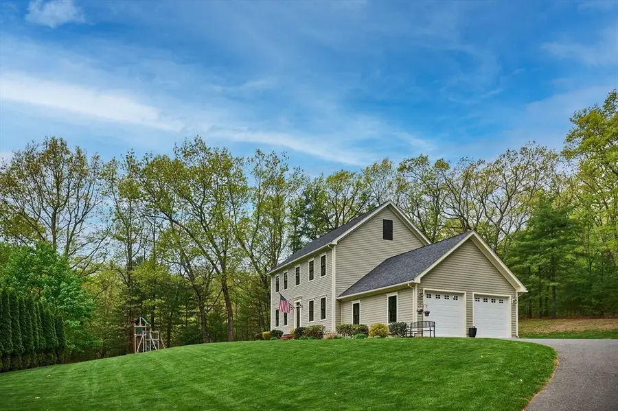 246 Hadley St, South Hadley, MA 01075 - #2