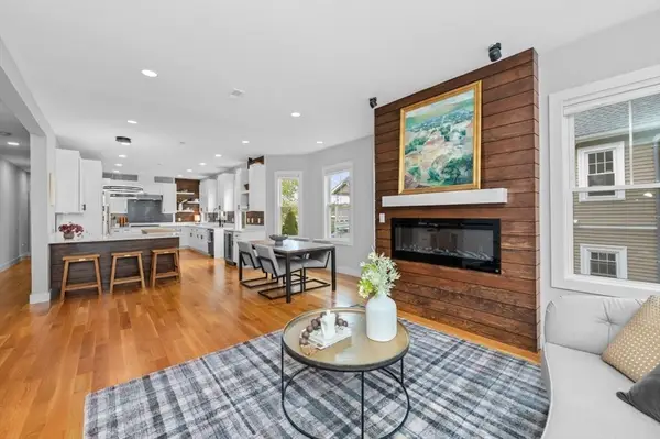61 Paul Revere Rd #2, Arlington, MA 02476