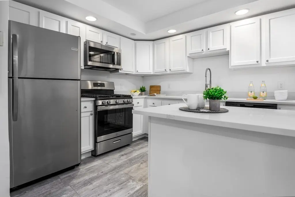 21 Chauncy #B, Cambridge, MA 02138 - #1