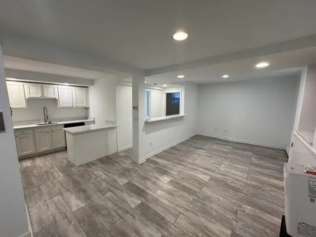 21 Chauncy #B, Cambridge, MA 02138 - #3