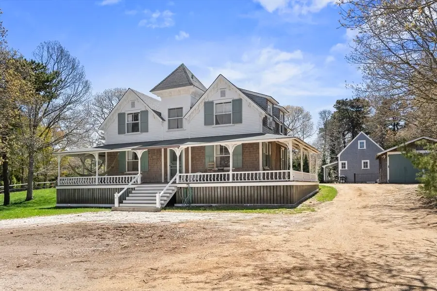 16 Atlantic Avenue, Oak Bluffs, MA 02557 - #2