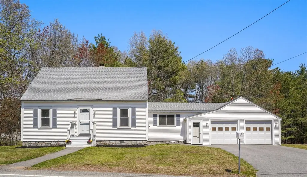 54 Meadowbrook Rd, North Chelmsford, MA 01863 - #1