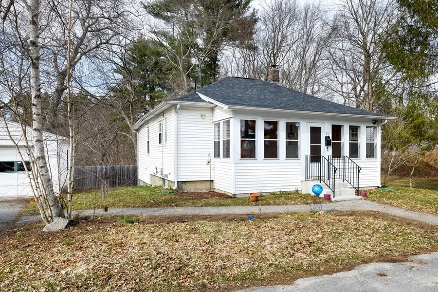 22 Quobaug Avenue, Oxford, MA 01540 - #3