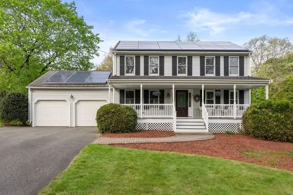 4 Fuller Pl, Franklin, MA 02038
