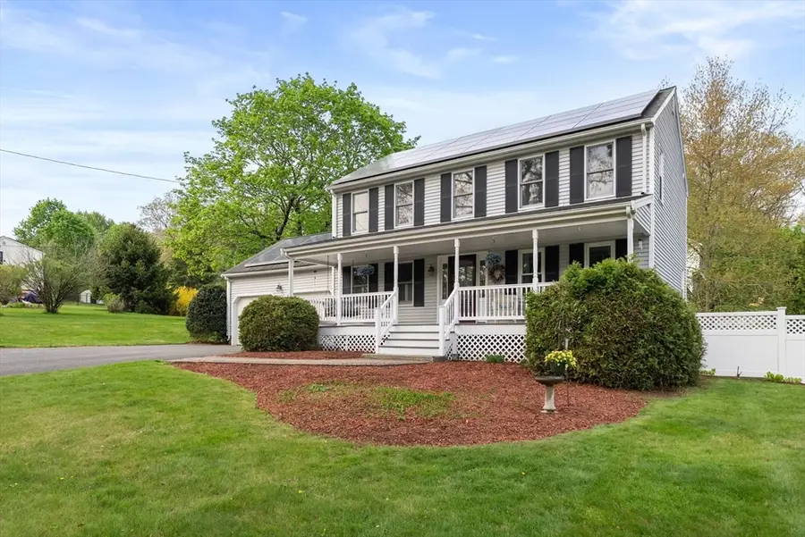 4 Fuller Pl, Franklin, MA 02038 - #2
