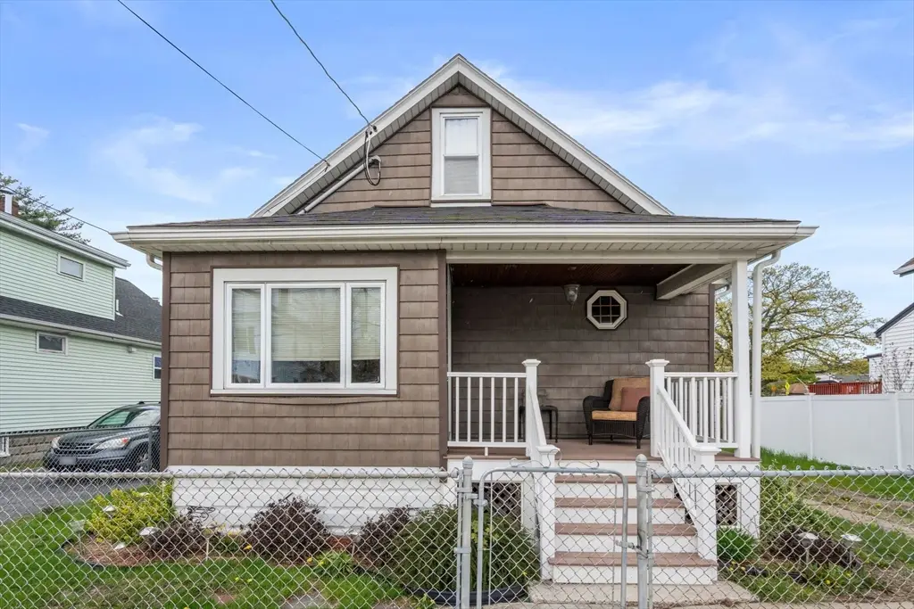 22 Davis St, Malden, MA 02148 - #1