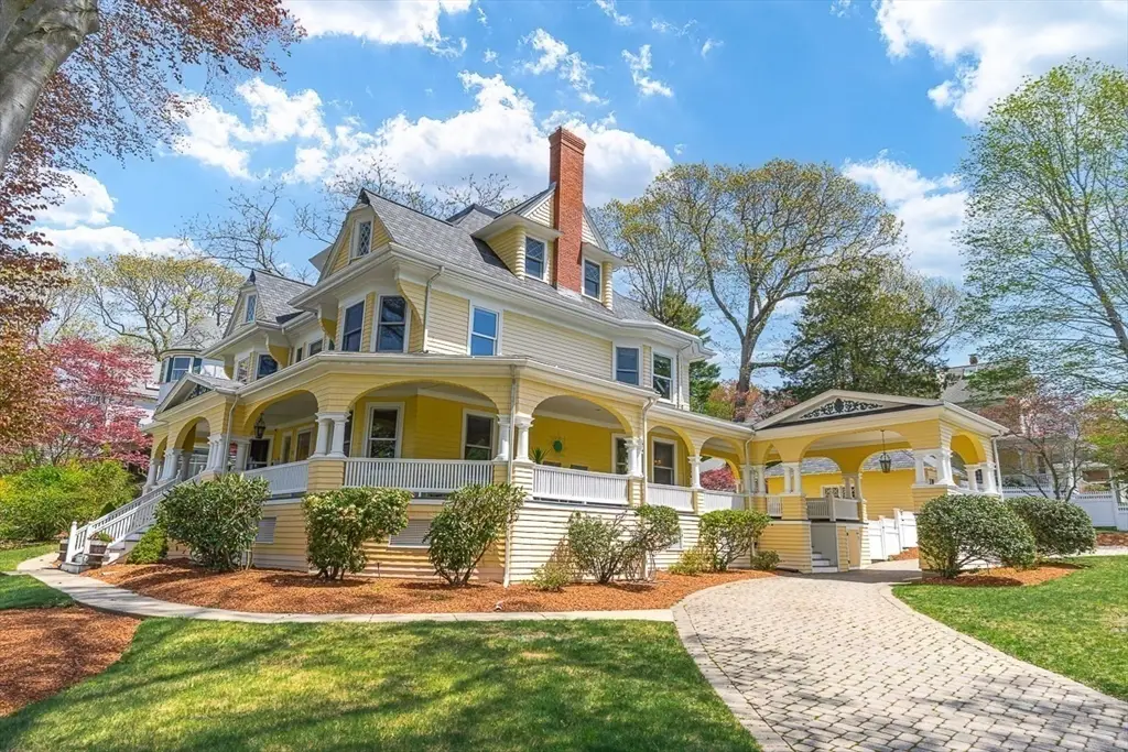 112 Highland Avenue, Winchester, MA 01890 - #1