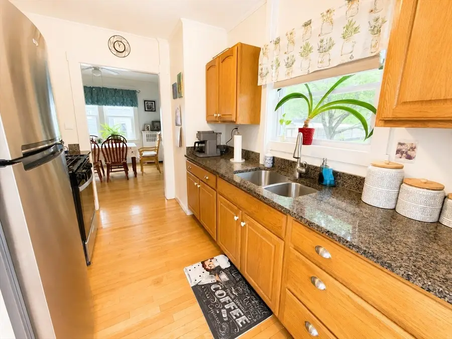 184 North Main St, Leominster, MA 01453 - #3