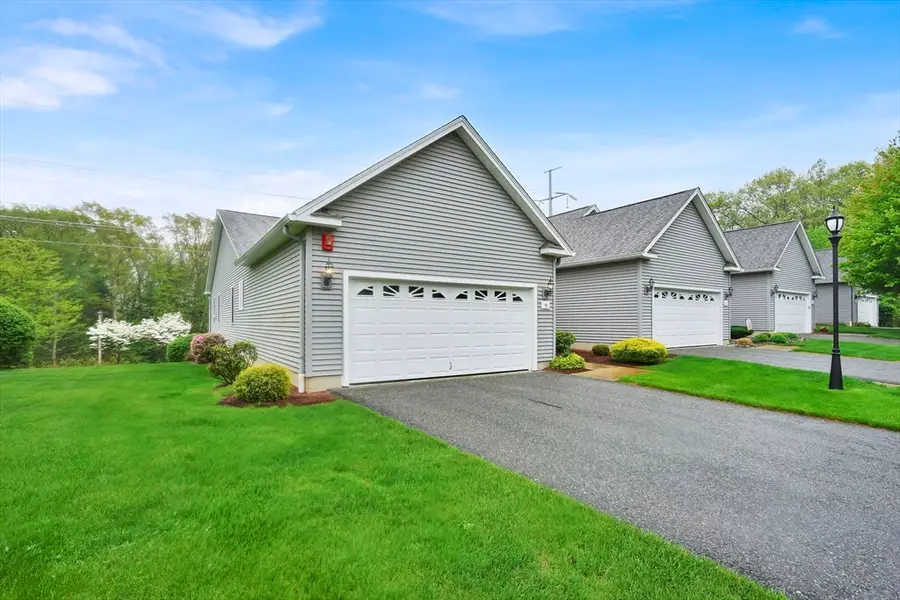 43 Gibson Way #43, West Springfield, MA 01089 - #3