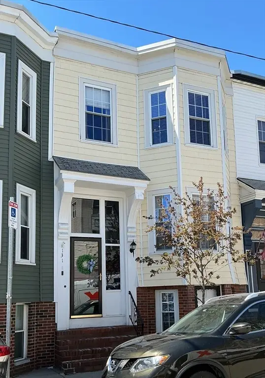 131 H St, Boston, MA 02127