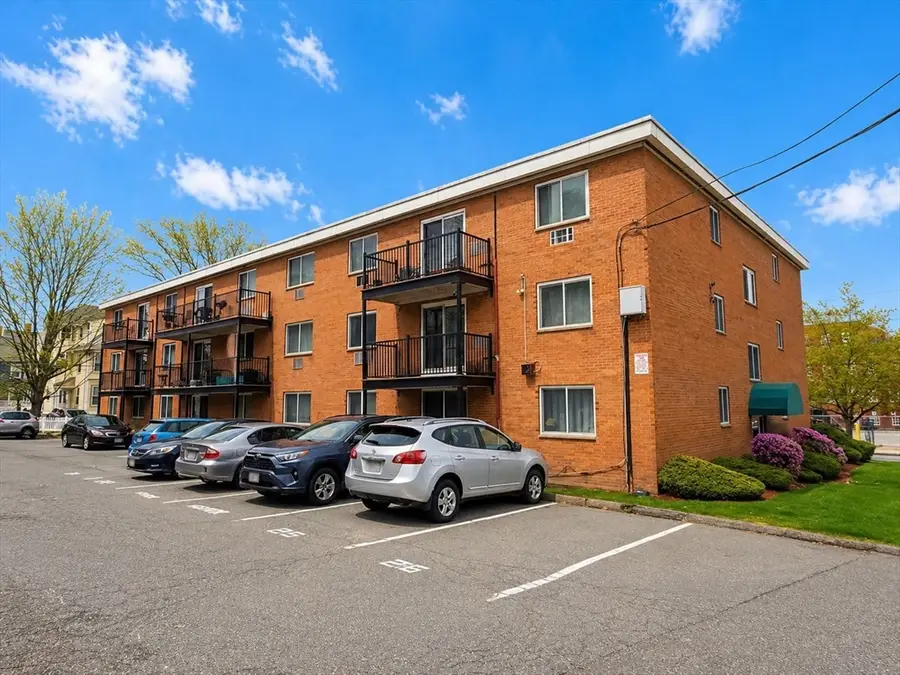 95-99 Maple St #17, Malden, MA 02148 - #3