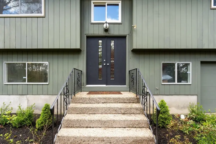 86 Framingham Road, Southborough, MA 01772 - #3