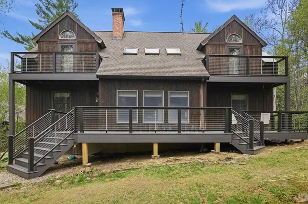 135 Mallard Dr, Becket, MA 01223