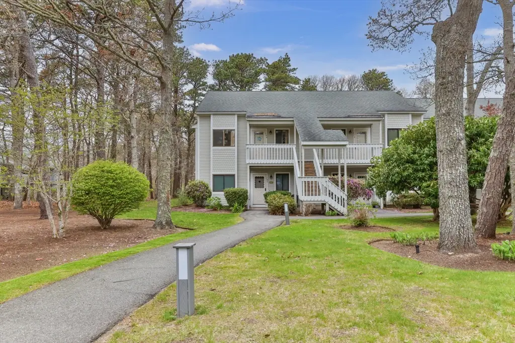 109 Eaton Ln #109, Brewster, MA 02631 - #1